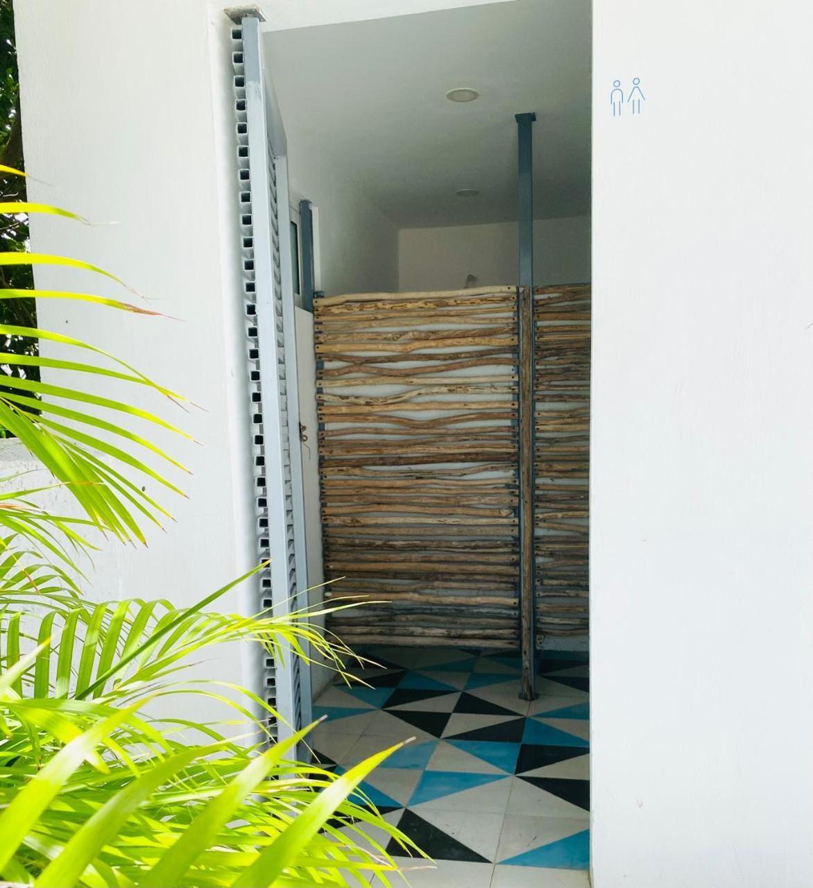Studios Downtown Cancun Exterior photo